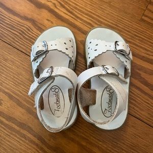 Footmates sandals